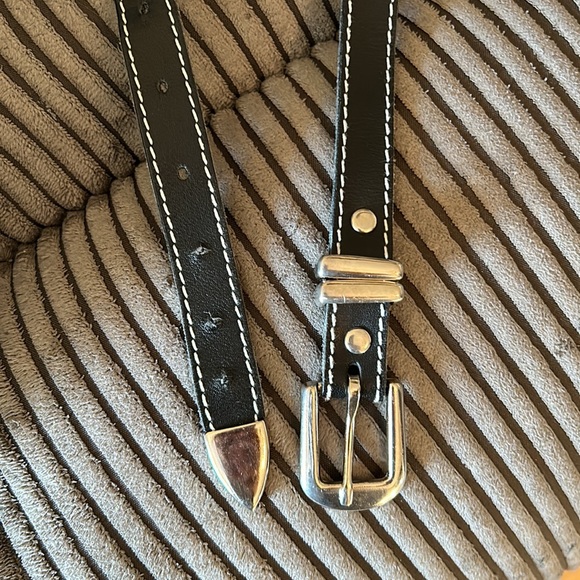 BELT black faux leather belt approx 37 inches long - Picture 5 of 6